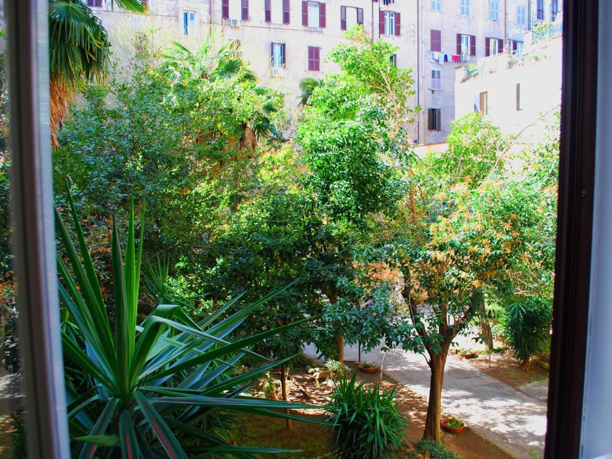 In Roma Vale&Hillary Colosseo B&B Exterior photo